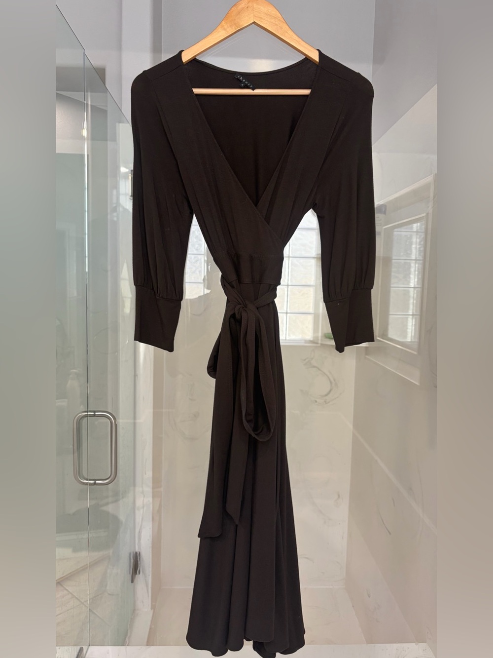 Classic THEORY Wrap Dress
